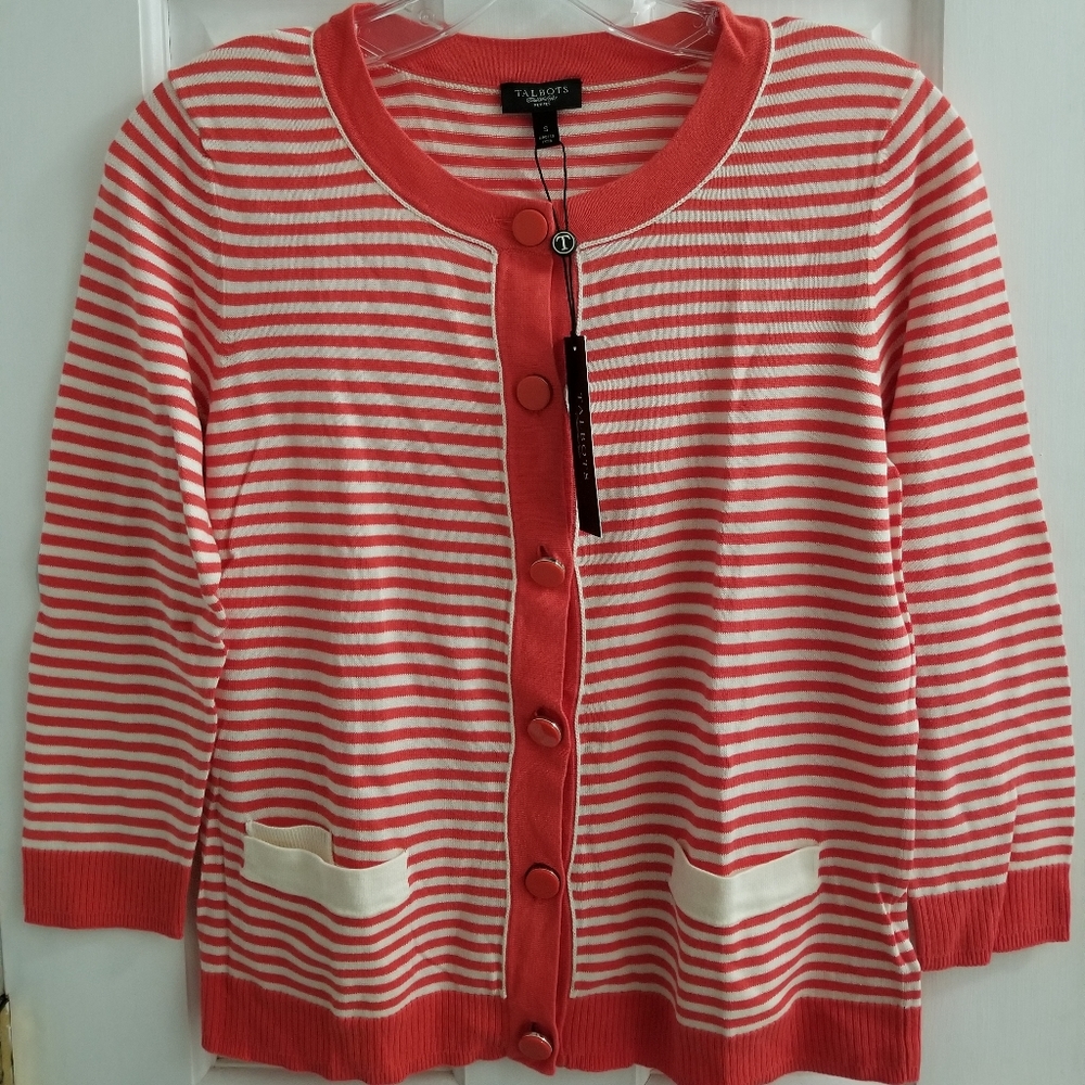Cardigan sweater